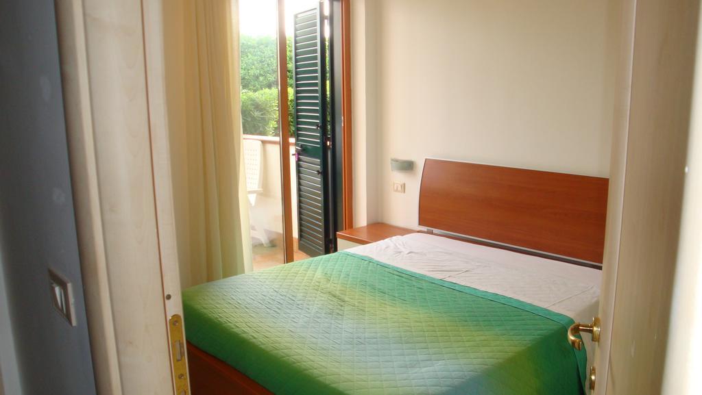 Ischia Uno Residence Forio di Ischia Zimmer foto